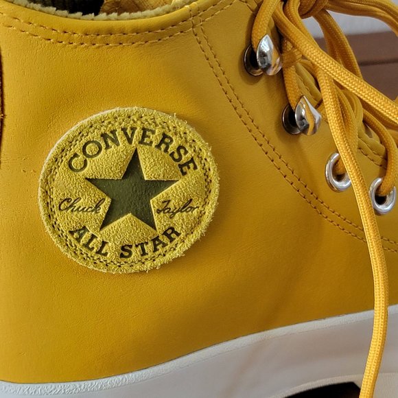 Converse Women's CTAS Lugged Winter Hi Leather Gore-Tex 565005C Gold Dart - Picture 8 of 9